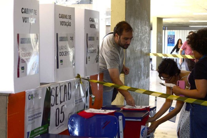  Apenas 15,98% do total de votantes foi às urnas na consulta -  (crédito:  Marcelo Ferreira/CB/D.A Press)