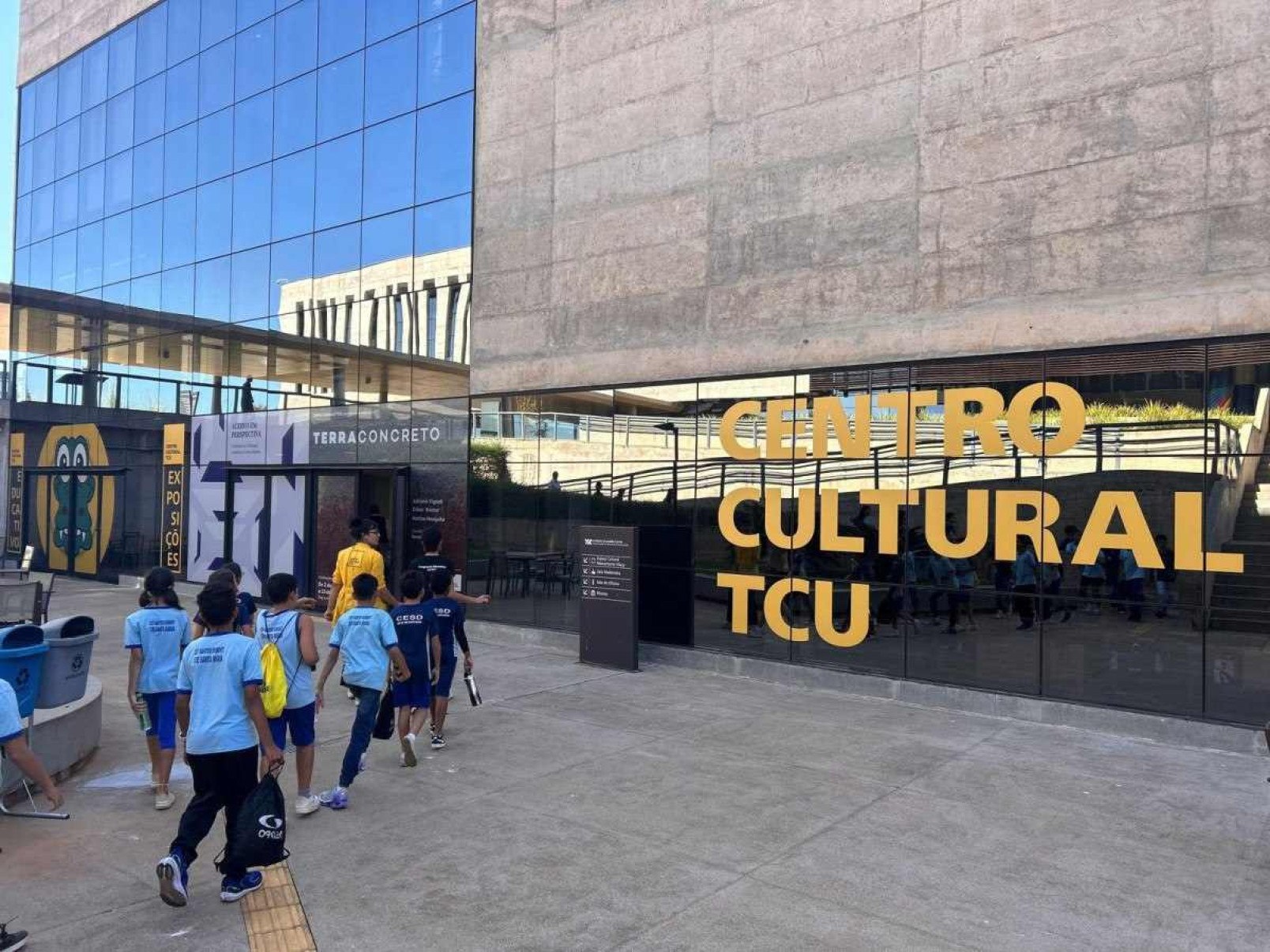 As escolas podem levar os alunos para visitar o  Centro Cultural TCU mediante agendamento prévio 