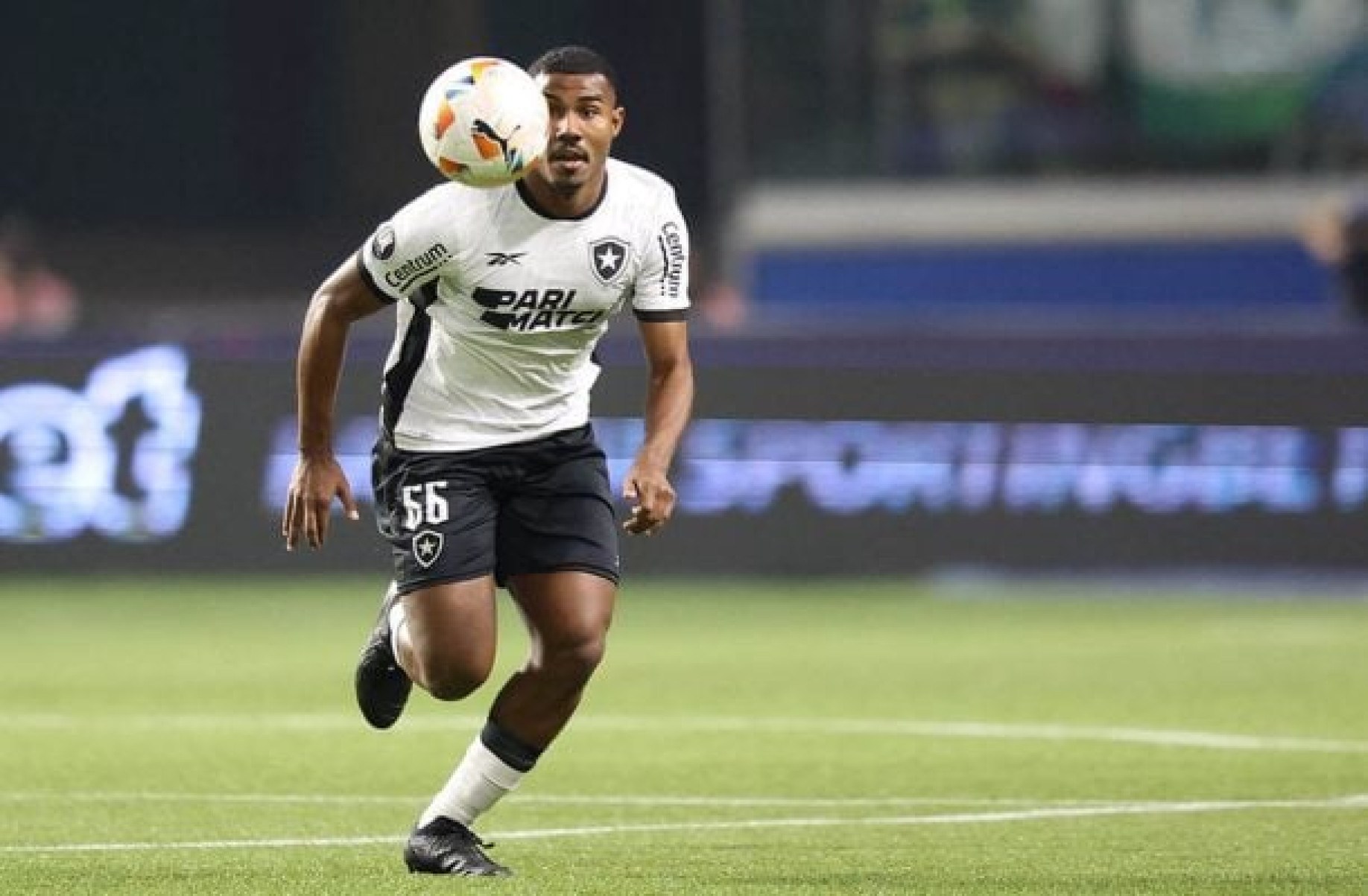 Cuiabano em ação contra o Palmeiras  -  (crédito: Foto: Vítor Silva/Botafogo)