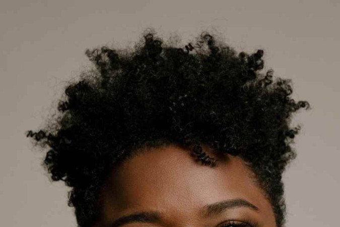 Ellen Oléria dá voz às músicas de Nina Simone