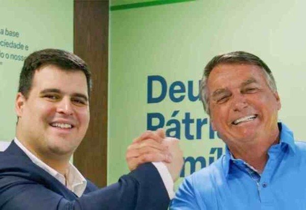 Candidato a prefeito de Belo Horizonte Bruno Engler e ex-presidente Jair Bolsonaro