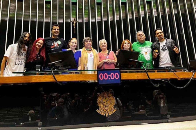 Renato Russo e Cássia Ellen estiveram presentes na Casa. As duas figuras icônicas se fizeram presentes por meio de suas mães. Maria do Carmo Manfredini e Carmem Teresa, mãe e irmã do roqueiro, mantém viva a memória do cantor.  -  (crédito: Cássia André/CB Press)