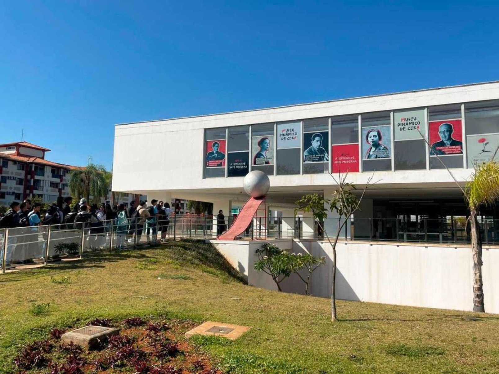 Museu Dinâmico de Cera leva Semana de Arte Moderna ao MAB