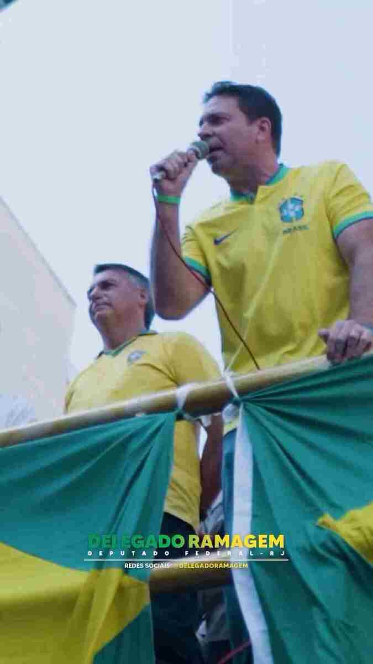 Candidato a prefeito do Rio de Janeiro Alexandre Ramagem e ex-presidente Jair Bolsonaro