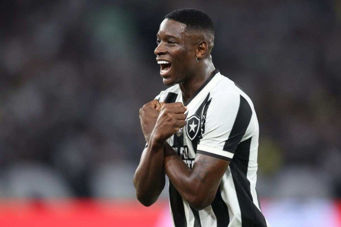 Luiz Henrique se tornou amuleto do Botafogo e também recebeu chance na Seleção