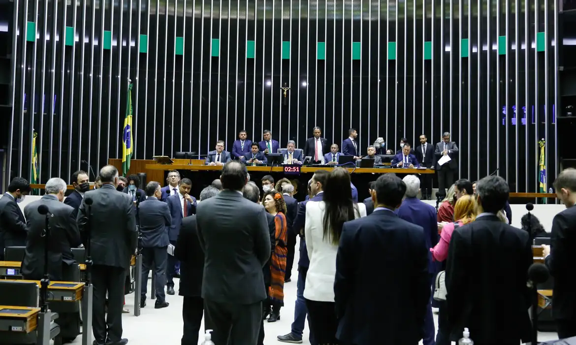 Emendas parlamentares pioram execução das políticas, diz especialista -  (crédito: EBC)