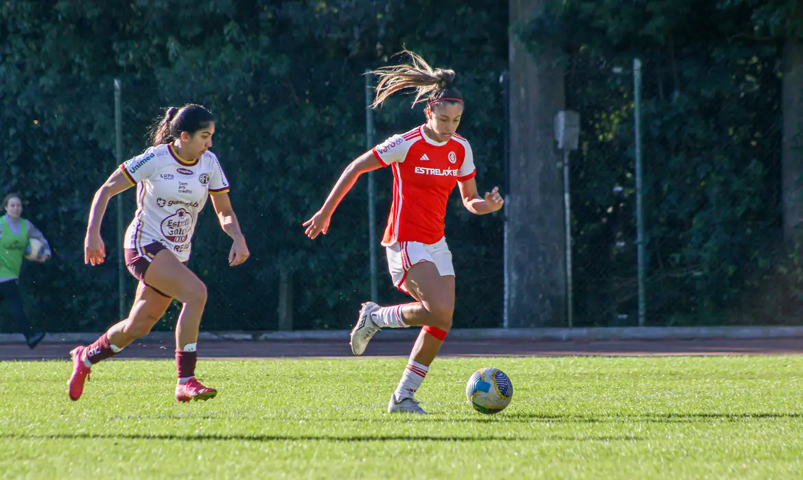 TV Brasil tem domingo de rodada dupla de futebol -  (crédito: EBC)