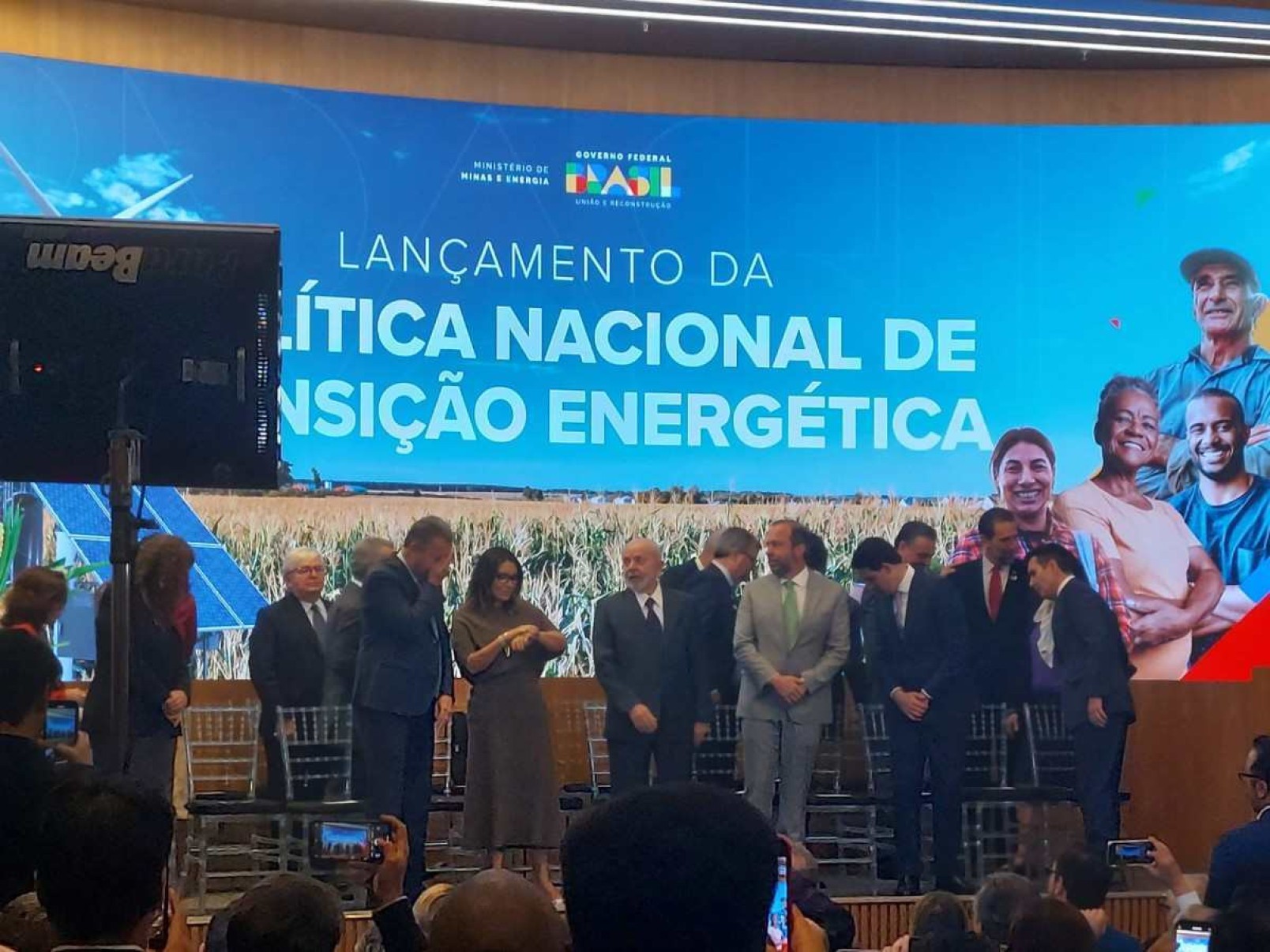 No MME, presidente lança Política Nacional de Transição Energética