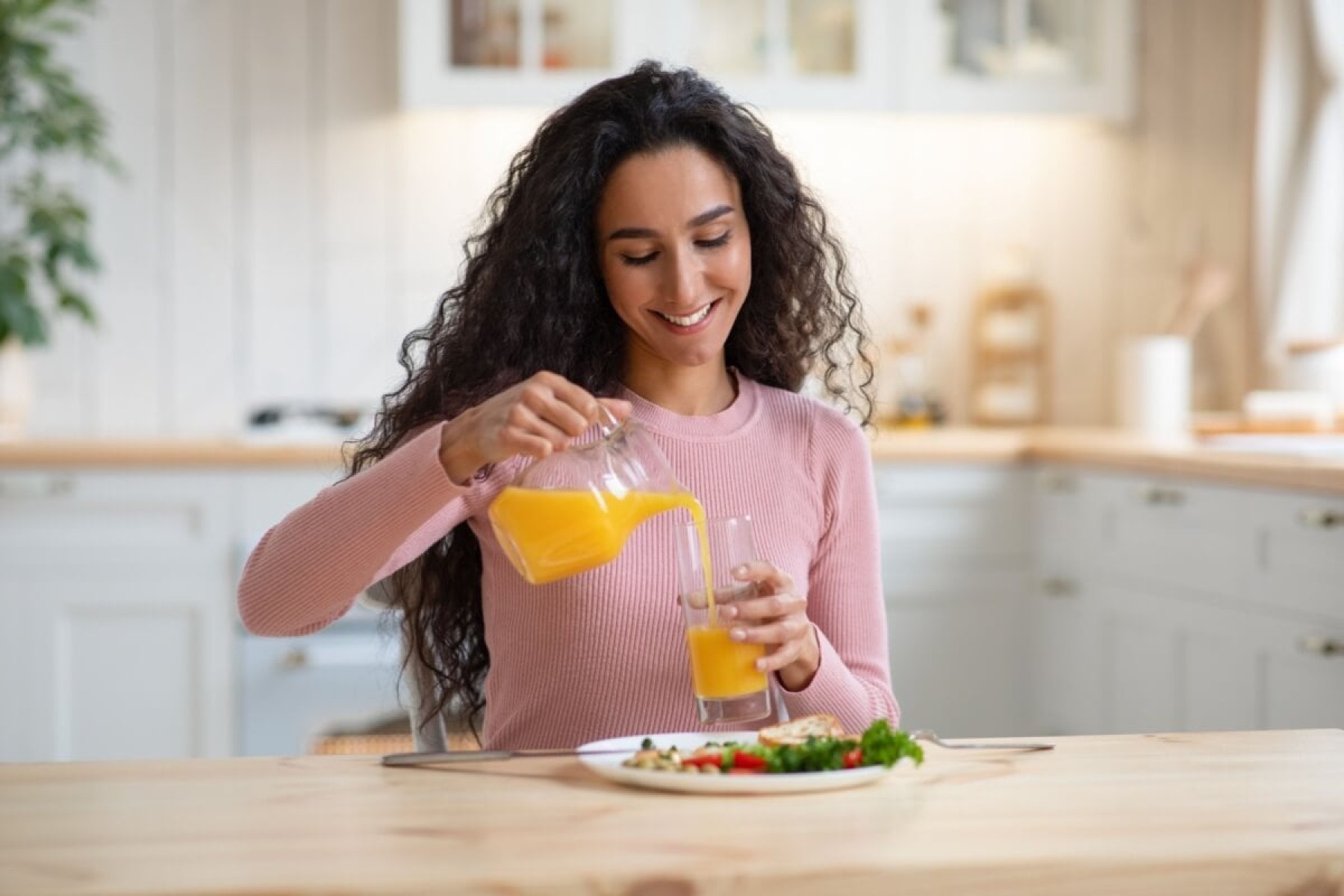 Algumas bebidas são grandes aliadas da saúde do cérebro (Imagem: Prostock-studio | Shutterstock) -  (crédito: EdiCase)