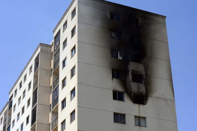  Além do casal e do recém-nascido mortos, incêndio em apartamento do condomínio deixou duas pessoas em estado grave