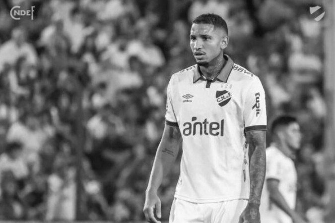 Neymar lamenta morte de Juan Izquierdo, de 27 anos -  (crédito: Foto: Divulgação / Nacional)