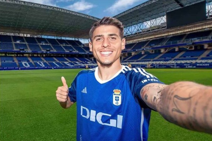 São Paulo negocia a contratação de Santiago Colombatto -  (crédito: Foto: Divulgação/Real Oviedo)