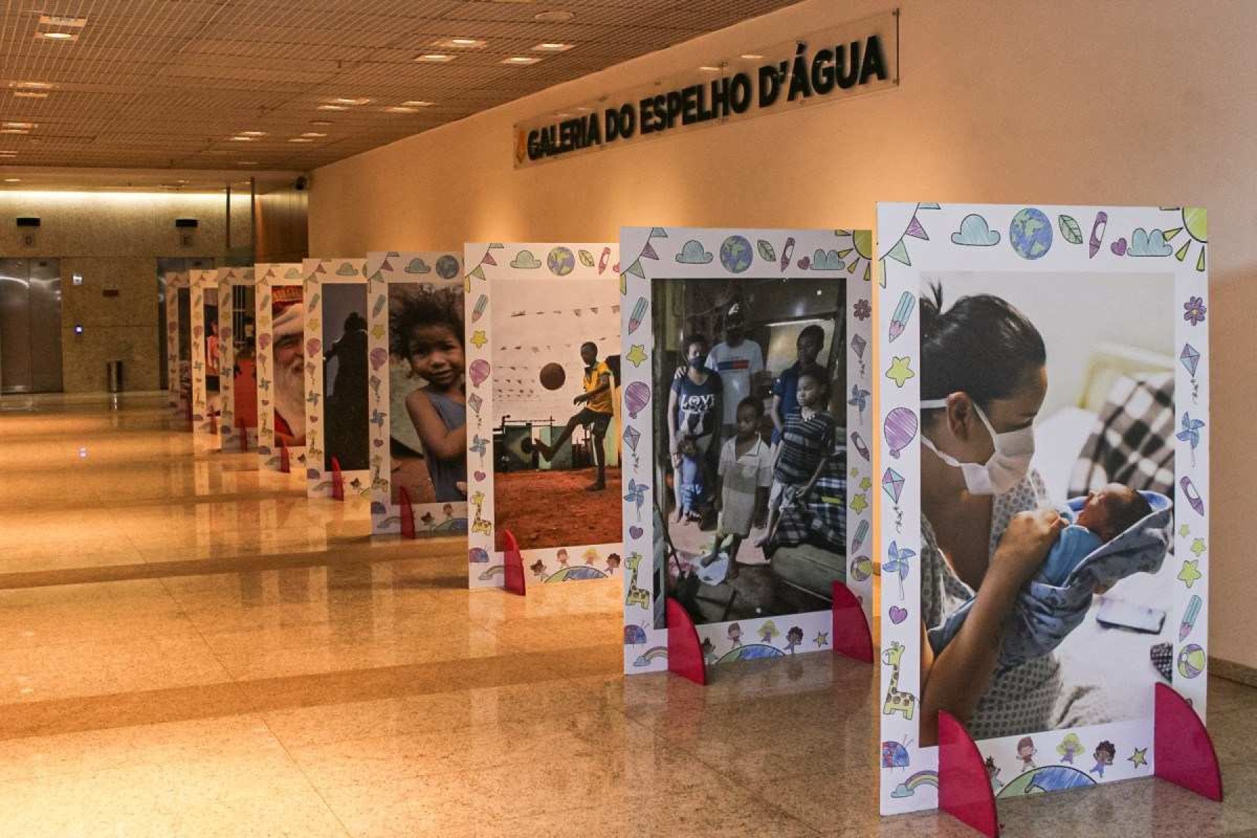 Exposição se tornará itinerante, visitando shoppings, espaços públicos e eventos como a Feira do Livro