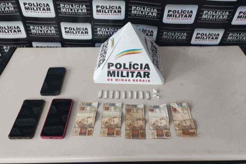 Droga é encontrada em veículo de prefeitura do interior de MG - Reprodução/ Polícia Militar 