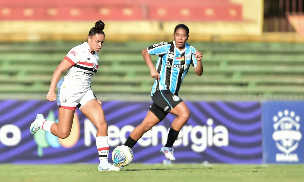 São Paulo empata com Grêmio e chega à semi do Brasileiro Feminino -  (crédito: EBC)