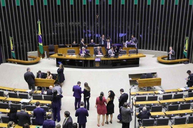 O esperado avanço em projetos de maior relevância para o país, como reforma tributária e moralização do pagamento de emendas, não se concretizou -  (crédito: Mario Agra / Câmara dos Deputados)