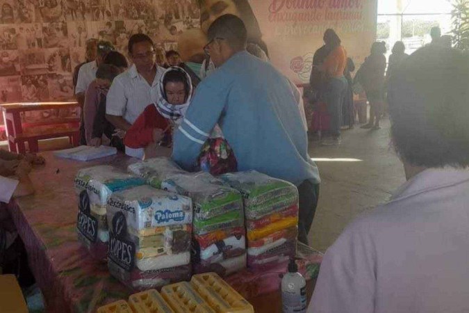 Rotary club de Brasília doa 1,7 toneladas de alimentos 
 -  (crédito: Jordivar Filgueira )