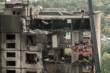 Em meados de abril, estes veículos afirmaram ter identificado mais de 50.000 soldados russos mortos na Ucrânia desde 24 de fevereiro de 2022. Ambos alertam que a sua contagem não pretende ser exaustiva.

 -  (crédito: Ivan SAMOILOV / AFP)