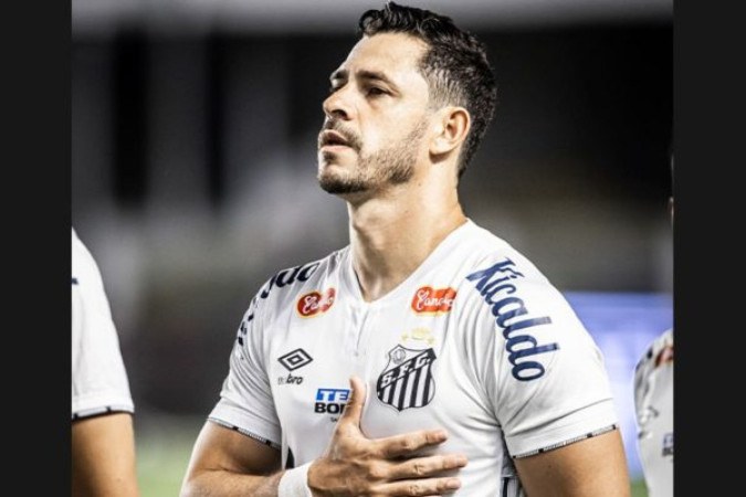 Giuliano anotou um dos gols do Santos contra a Ponte Preta -  (crédito: Foto: Raul Baretta/ Santos FC)