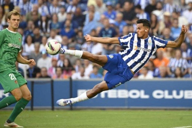 Galeno deixará o Porto e será mais um reforços do futebol árabe - (crédito: - Foto: Miguel Riopa/AFP via Getty Images) Galeno deixará o Porto e será mais um reforços do futebol árabe - (crédito: - Foto: Miguel Riopa/AFP via Getty Images)