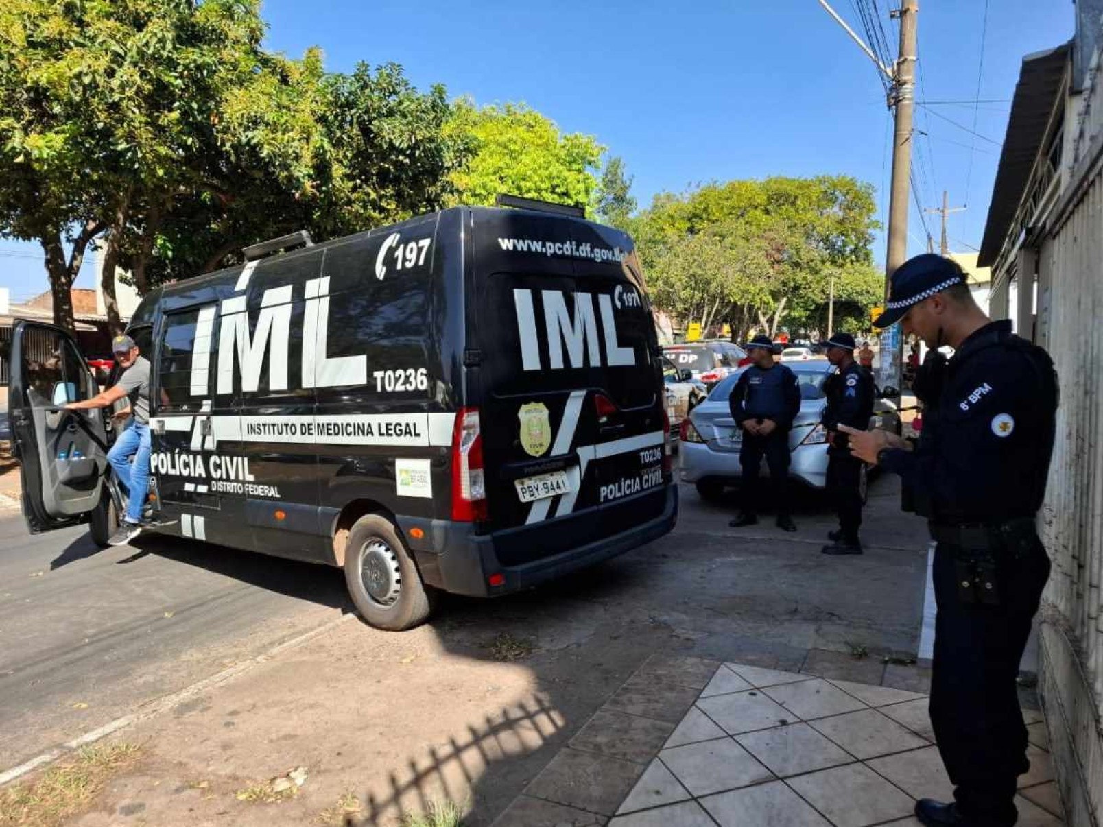 Filho de policial militar é encontrado morto dentro de casa