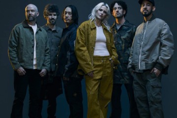 Emily Armstrong foi anunciada como nova vocalista do Linkin Park -  (crédito: James Minchin III)