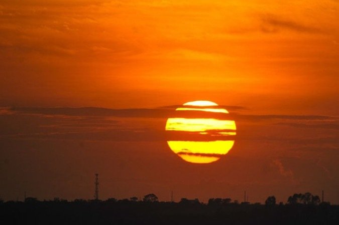 A seca histórica que atinge o Brasil está causando problemas em diversas partes do país. Setembro – último mês do inverno – começou com uma forte onda de calor que, além de elevar as temperaturas, reduziu significativamente a umidade. 