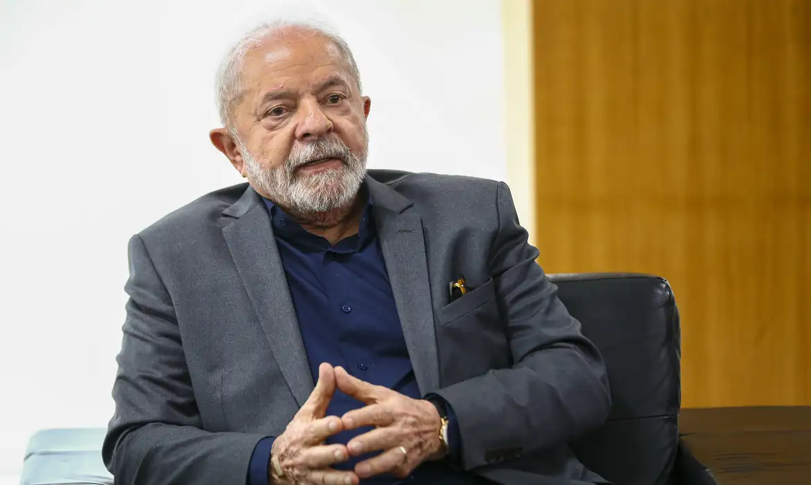 “Alguém que pratica assédio não vai ficar no governo”, diz Lula -  (crédito: EBC)