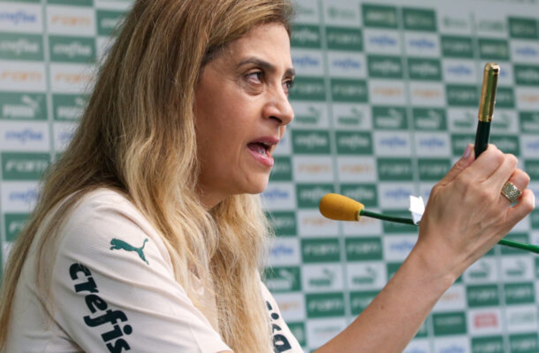  A presidente Leila Pereira, da SE Palmeiras, concede entrevista coletiva, na Academia de Futebol, em S..o Paulo-SP. (Foto: Fabio Menotti)
     -  (crédito:  Fabio Menotti / Ag. Palmeiras)