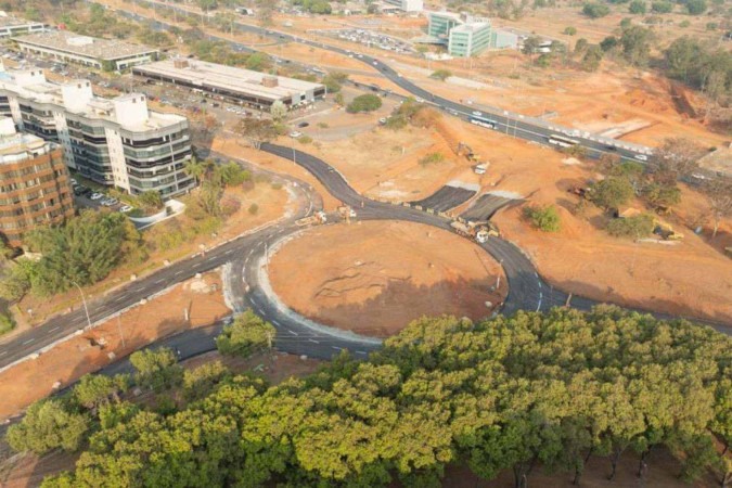 Trecho do projeto Corredor Eixo Oeste é liberado para garantir melhor fluidez no trânsito da região -  (crédito: Reprodução: Anderson Pereira/Agência Brasília)