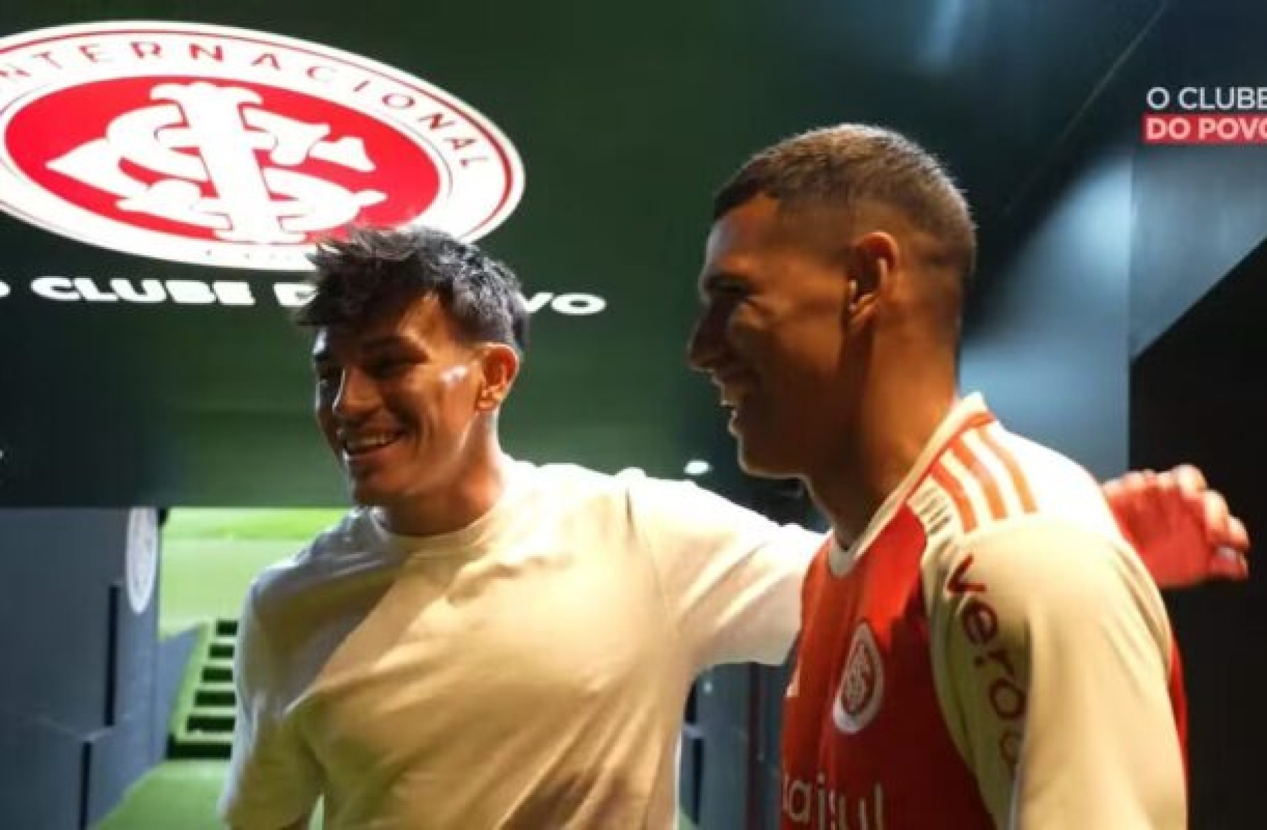 Bernabei dá mensagens de boas vindas ao amigo Braian Aguirre em sua chegada ao Inter, que agradece o carinho -  (crédito: Foto: Reprodução/Instagram)