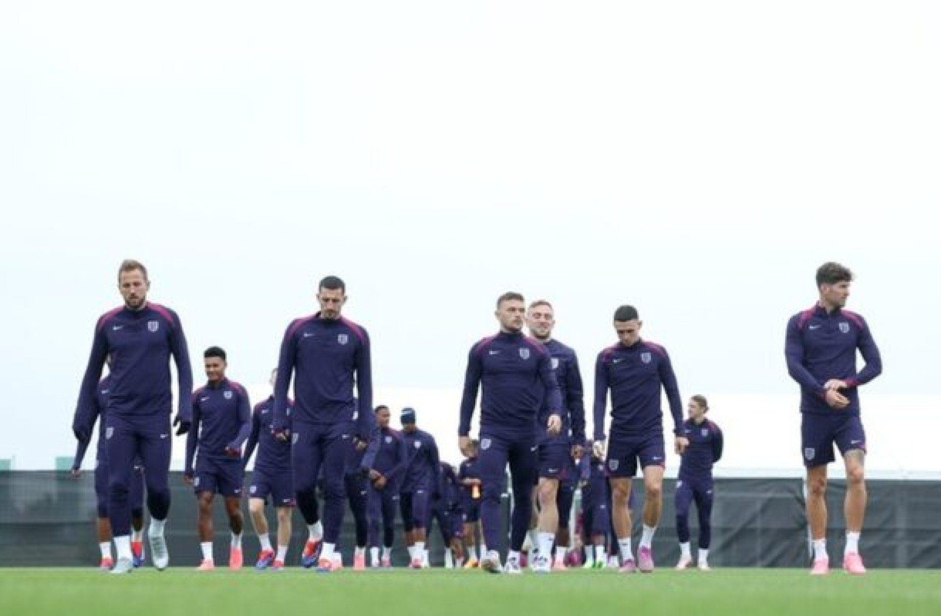 Inglaterra x Finlândia: onde assistir, escalações e arbitragem