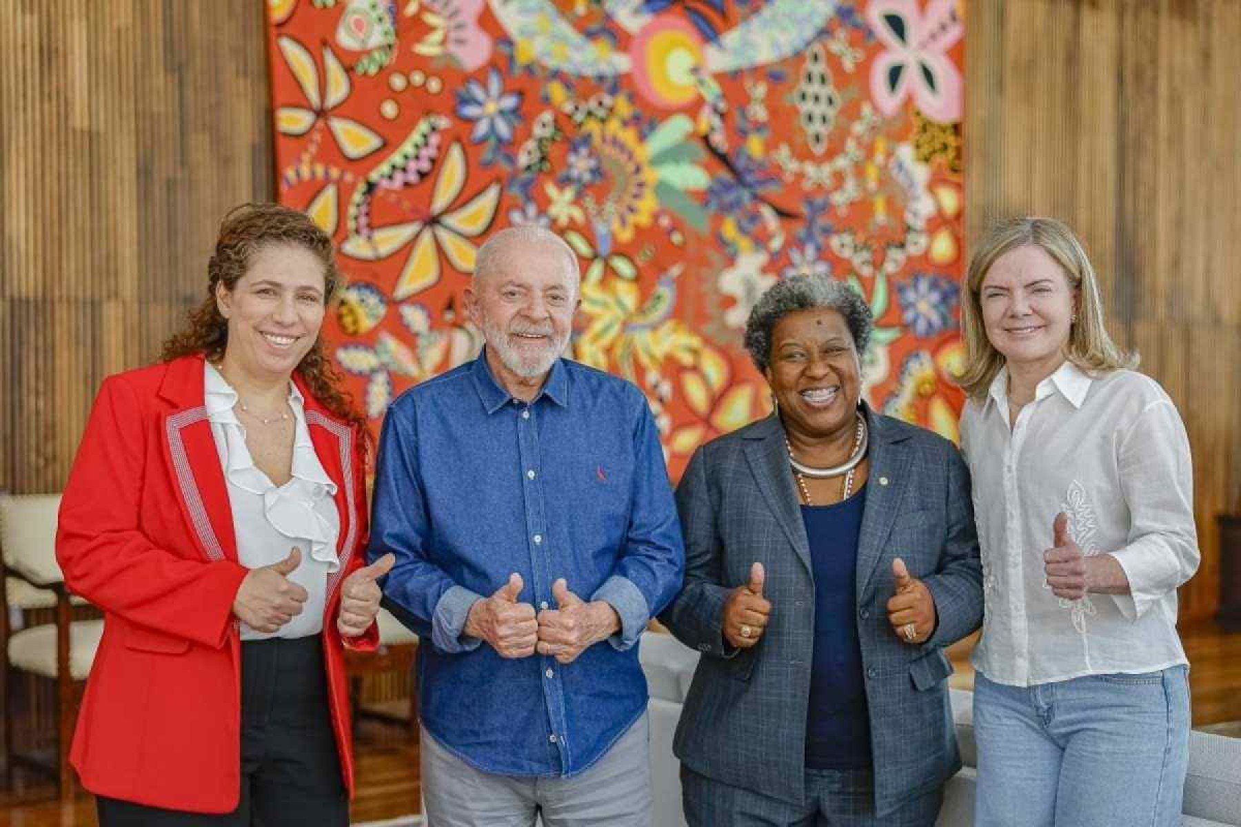 Lula age rápido para estancar crise no Ministério dos Direitos Humanos