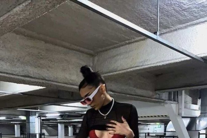 Looks com cores 
chamativas são a cara 
de festivais de música 