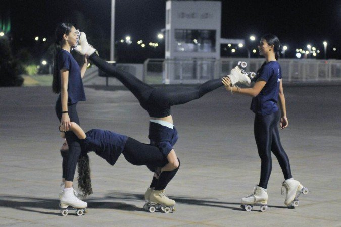  10/09/2024. Cr..dito: Minervino J..nior/CB/D.A Press. Brasil.  Brasilia - DF. Treino da equipe de patina....o artistica que ir.. disputar o mundial na it..lia.
    