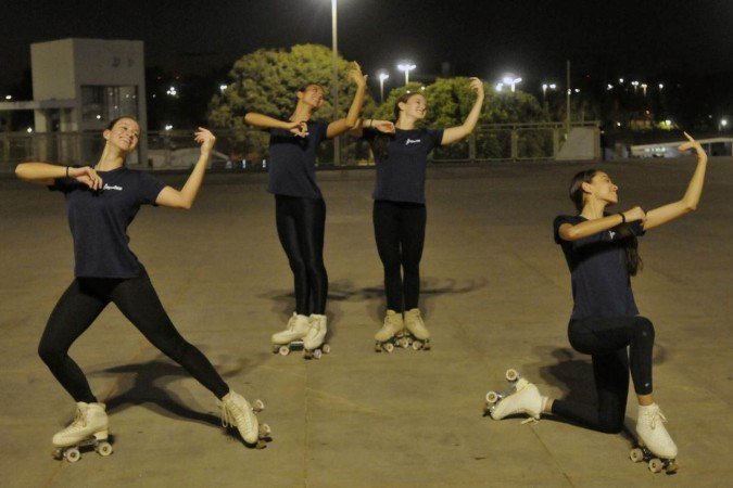  10/09/2024. Crédito: Minervino Júnior/CB/D.A Press. Brasil.  Brasilia - DF. Treino da equipe de patinação artistica que irá disputar o mundial na itália.