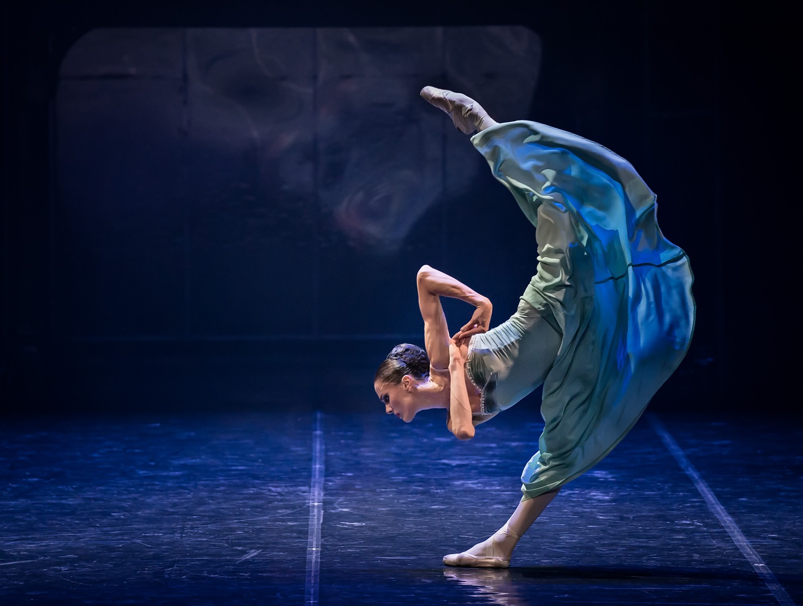 Eifman Ballet chega ao Brasil com o balé "Anna Karenina"  -  Souheil Michael Khoury