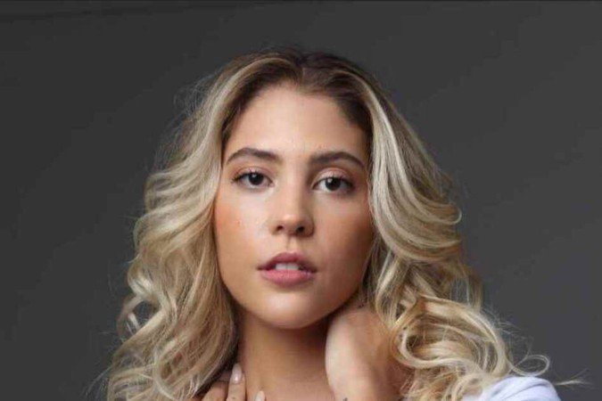 Dora Figueiredo possui milhares de seguidores na internet