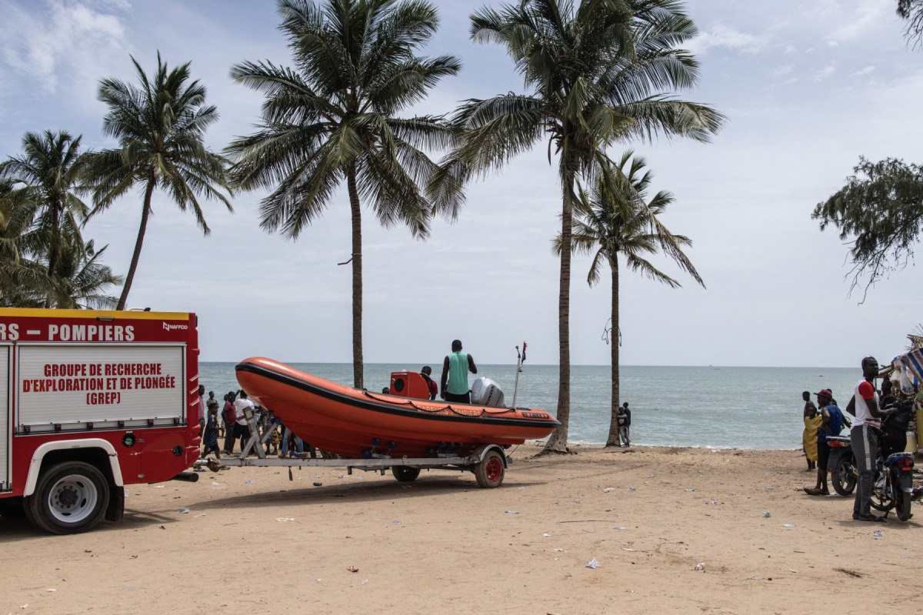 Aumenta para 39 número de mortos em naufrágio com migrantes no Senegal