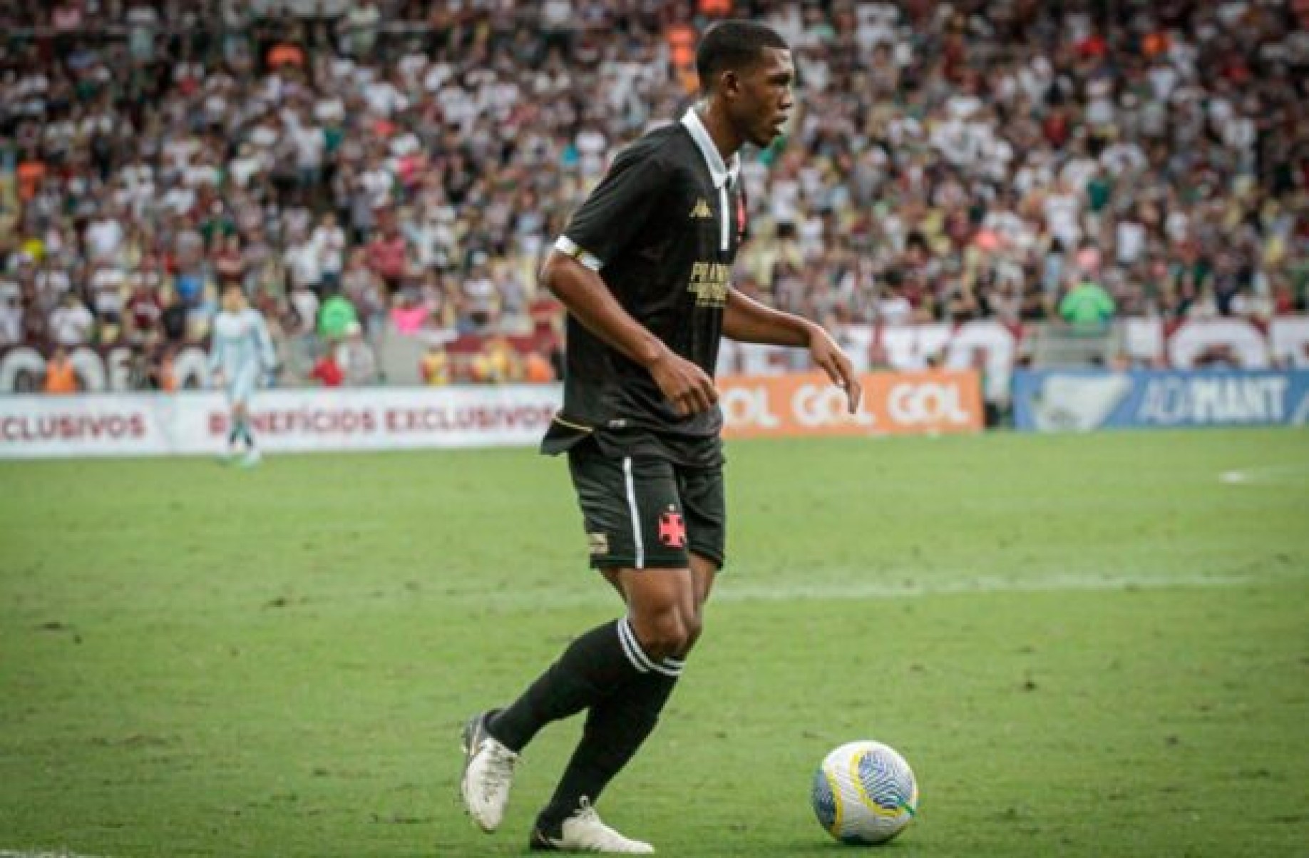 Rayan se desculpa por expulsão em classificação do Vasco