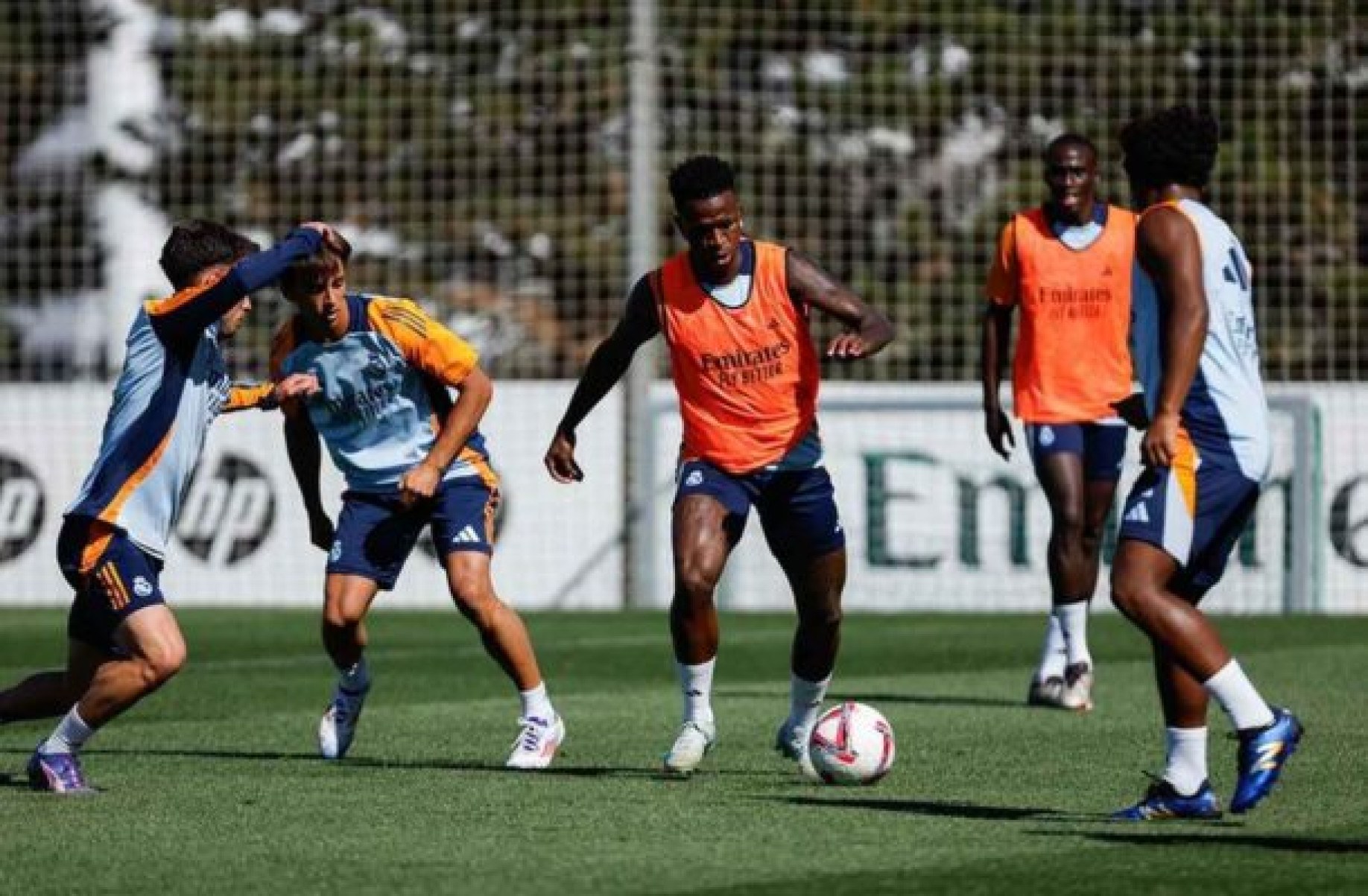 Mbappé durante treinamento do Real Madrid -  (crédito: Foto: Divulgação/ Real Madrid)