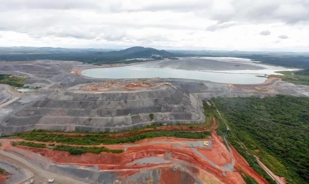 Relatório mapeia conflitos envolvendo transição energética e mineração -  (crédito: EBC)