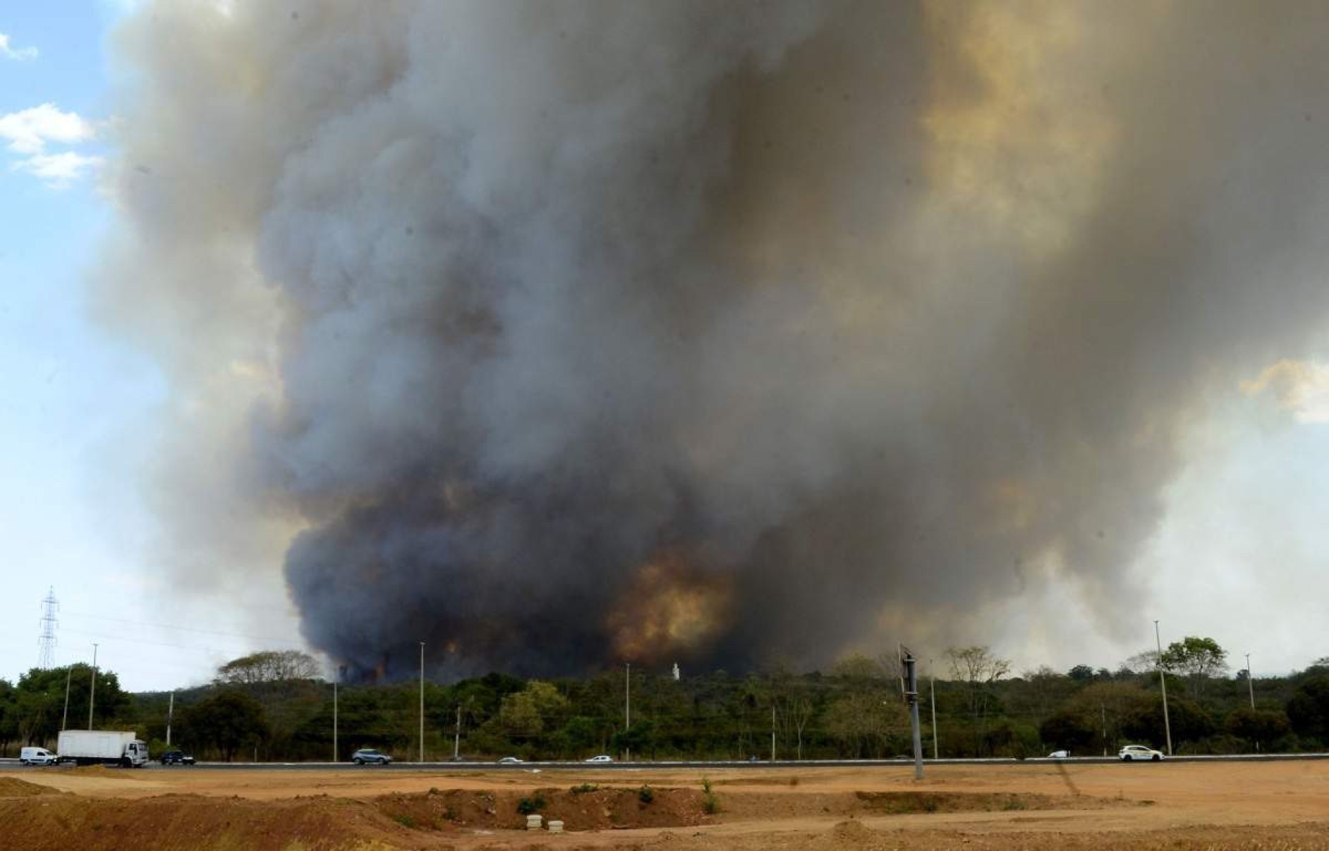 PF investiga incêndio no Parque Nacional e combate às queimadas é intensificado