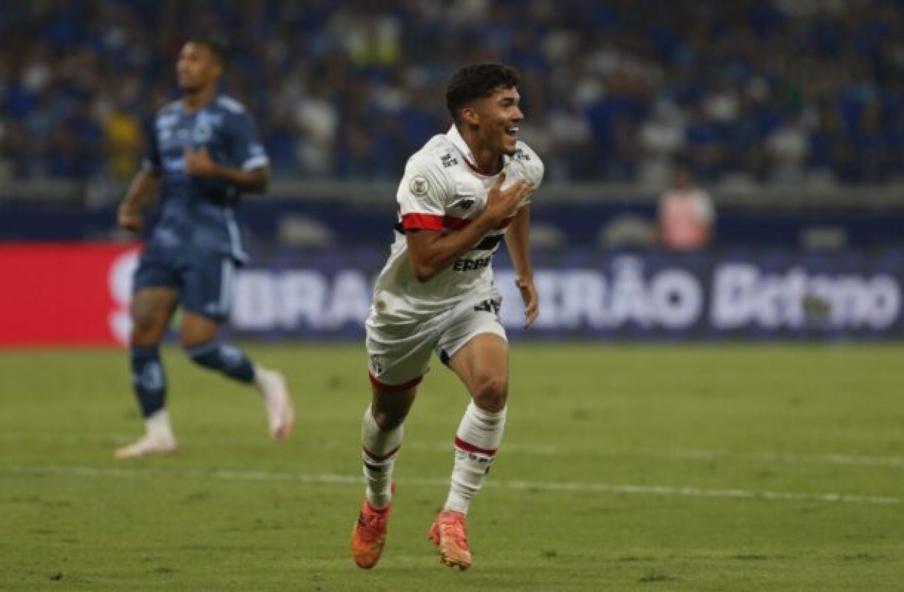 William Gomes marcou contra o Cruzeiro, pelo Brasileirão -  (crédito: Foto: Rubens Chiri/Saopaulofc.net)