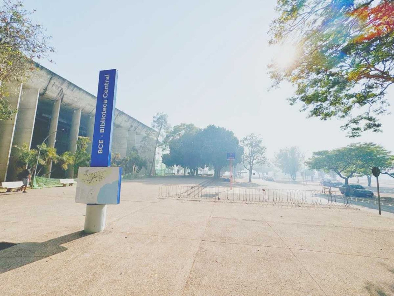 Biblioteca da UnB é fechada após 