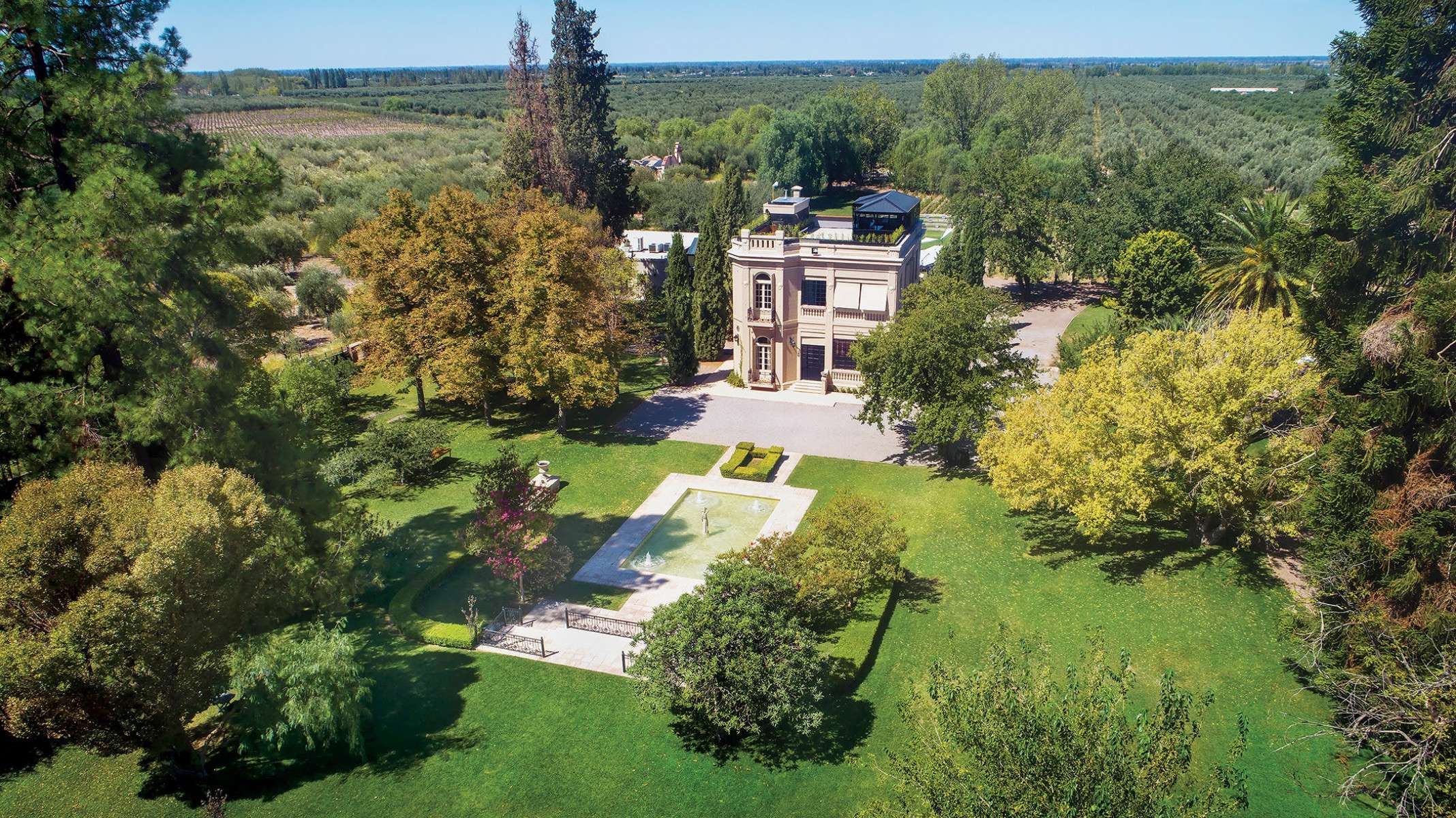 Roteiro luxuoso com direito a castelo neoclássico em Mendonza, na Argentina