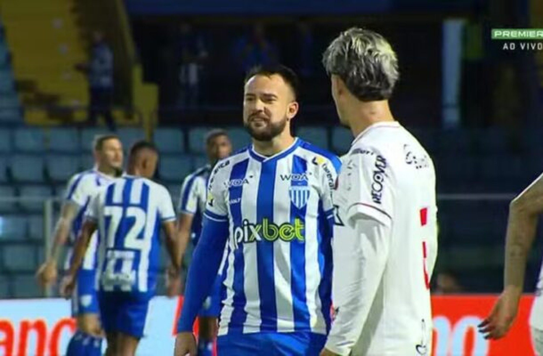 Avaí e Ituano mediram forças na noite desta terça, na Ressacada, em Florianópolis  -  (crédito: Foto: Reprodução/Premiere)