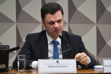 Processo de demissão de Anderson Torres da Polícia Federal avança rapidamente - 