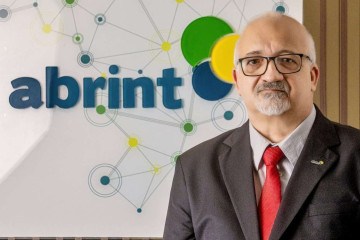 'Dentro do novo serviço não está apenas o X. Está o próprio governo, que tem sites no mesmo IP, imprensa tem site no mesmo IP, bancos têm sites no mesmo IP. Ou seja, se você bloquear esse IP, você pode bloquear metade da internet. Isso tudo só para tirar o X do ar', explica Basílio Rodríguez Perez -  (crédito: Divulgação/Abrint)