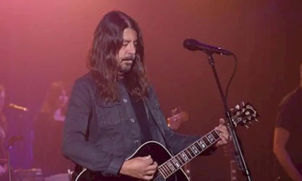 Esposa de Dave Grohl sabia há um tempo sobre o filho fora do casamento -  (crédito: TMJBrazil)